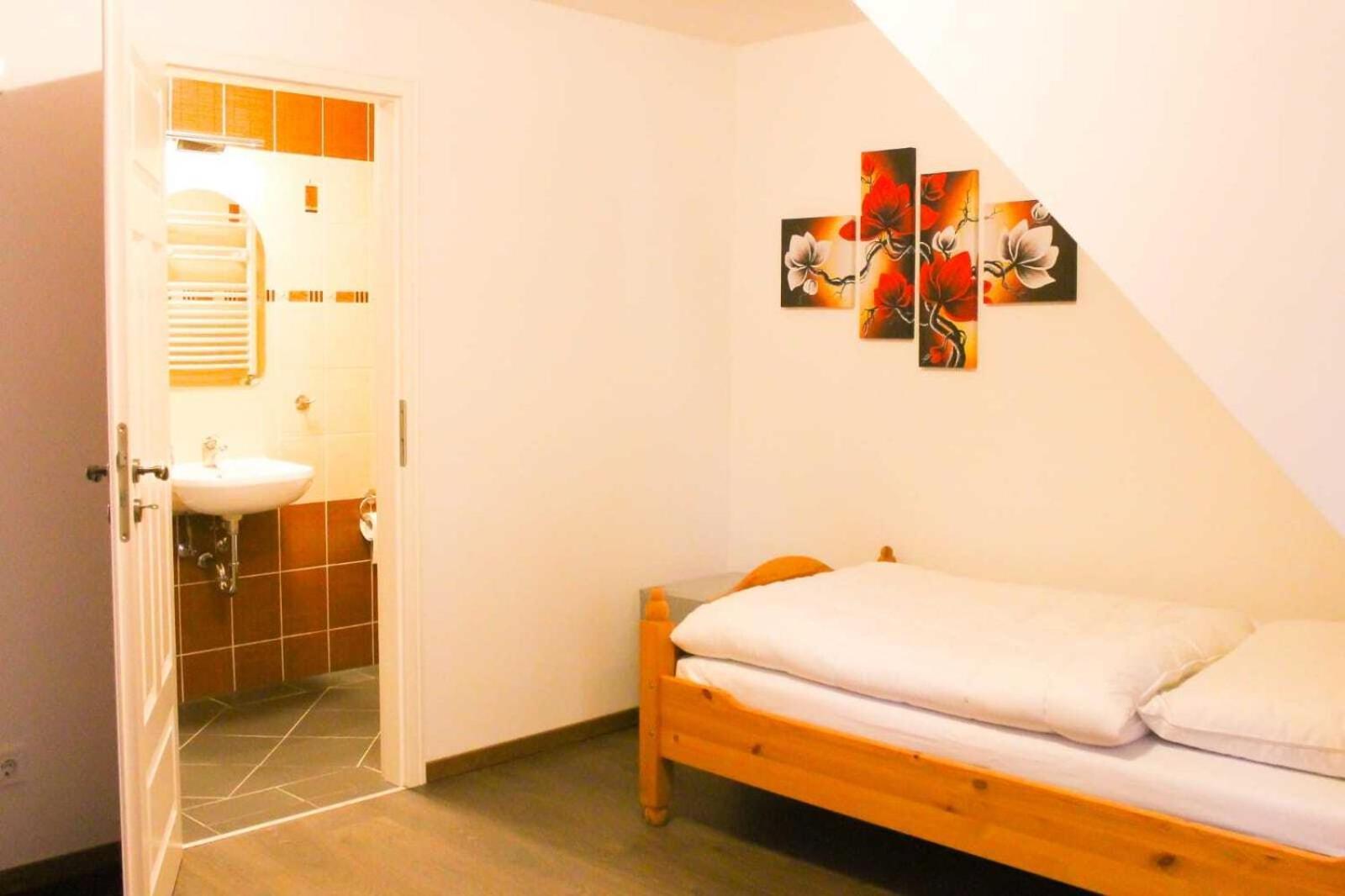 Gaestehaus Burgblick Neustadt-Glewe Δωμάτιο φωτογραφία